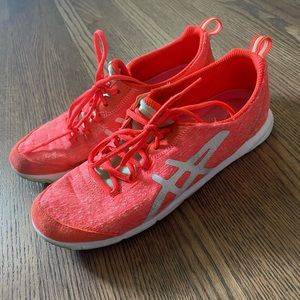 ASICS metro lyte